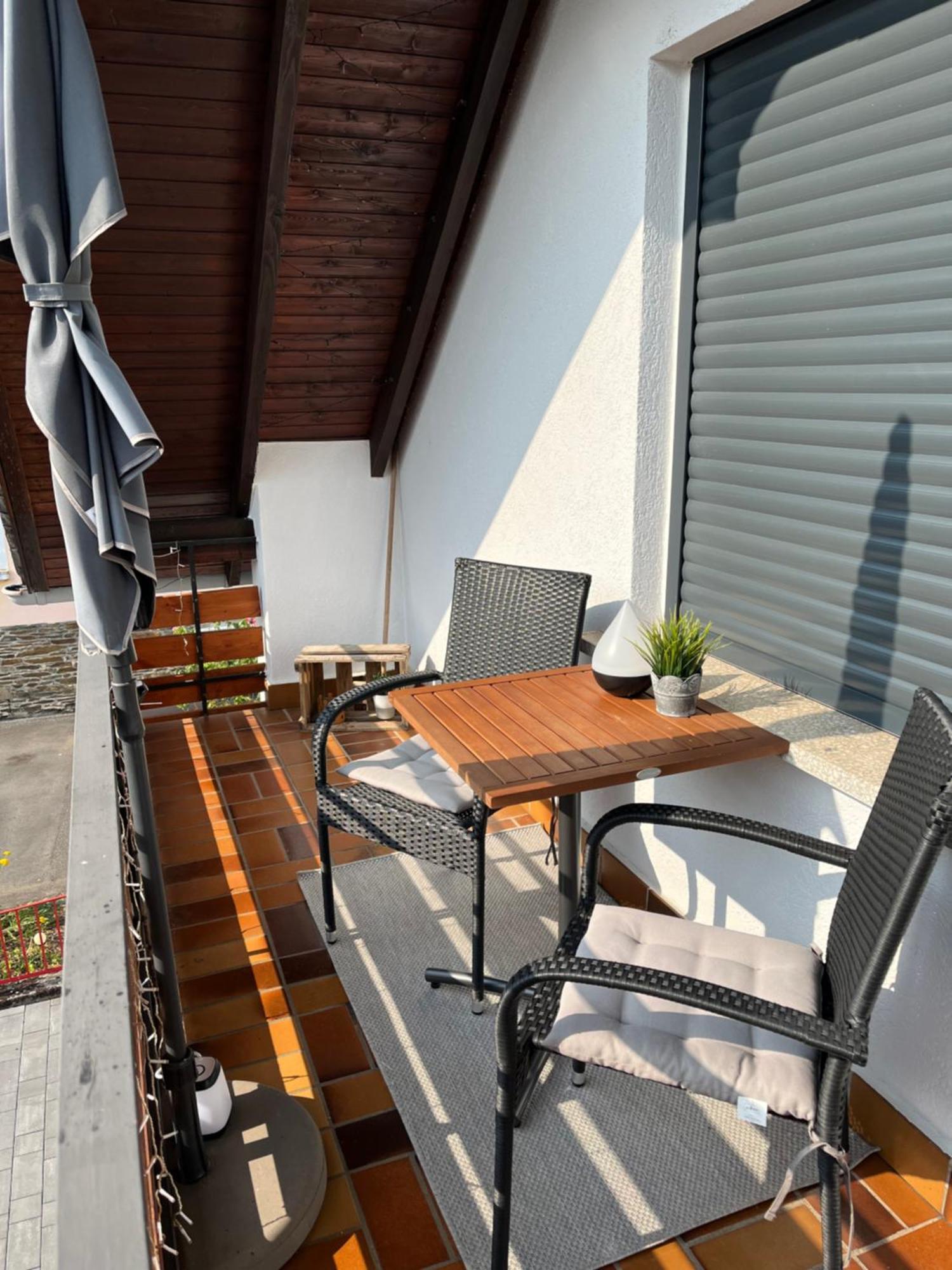 Ferienwohnung Christa Bullay Esterno foto